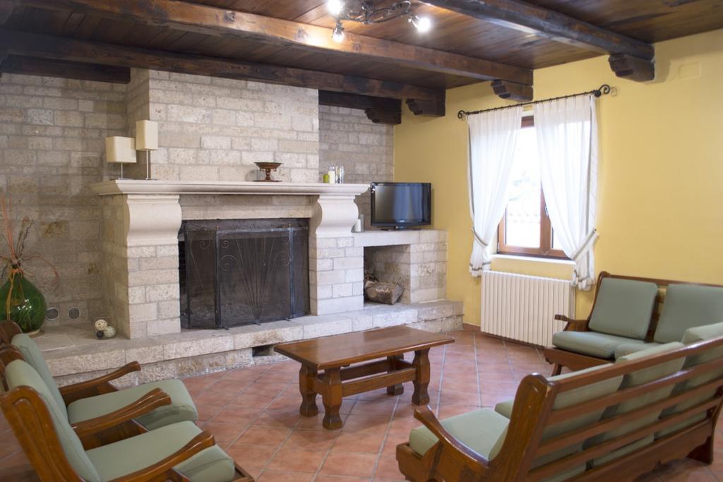 Готель Agriturismo Macchiacupa Ар'яно-Ірпіно Екстер'єр фото